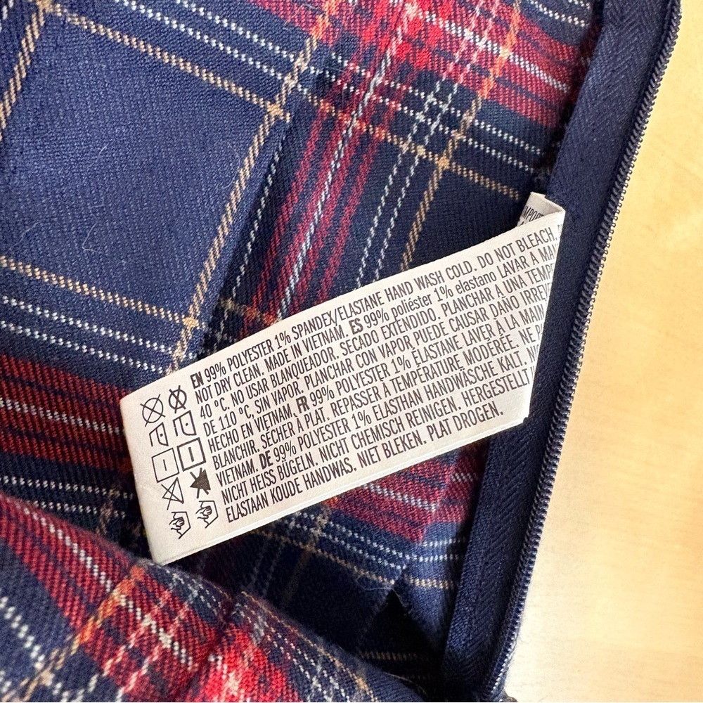 Forever 21 Navy and Red Plaid Skater Skirt - Picture 5 of 7